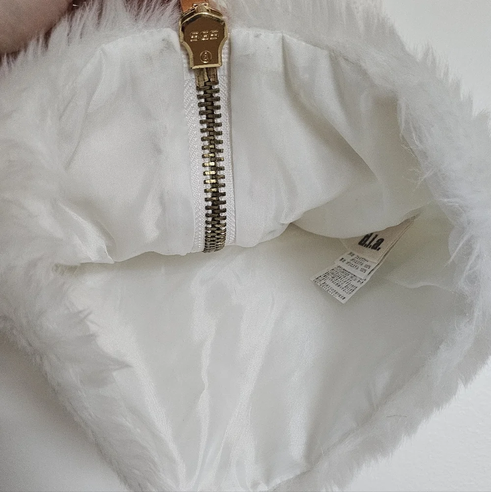 Faux Fur Cable Knit Leg Warmers - White